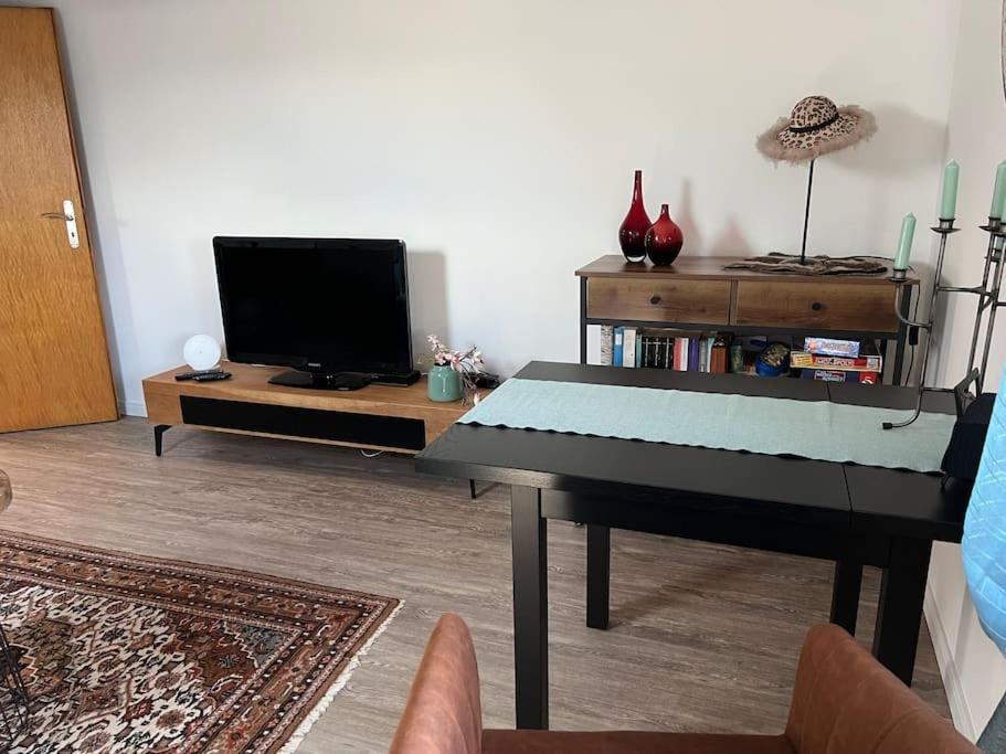 Gemuetliches Apartment Fuer Messe, Job & Kurzurlaub Im Gruenen, Naehe Duesseldorf 梅尔布施 外观 照片