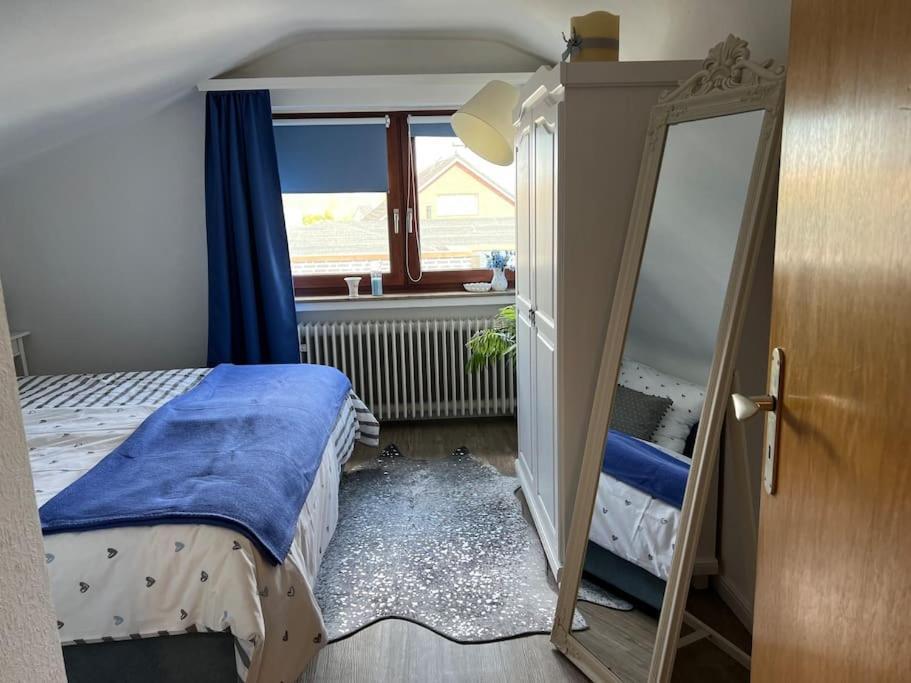 Gemuetliches Apartment Fuer Messe, Job & Kurzurlaub Im Gruenen, Naehe Duesseldorf 梅尔布施 外观 照片
