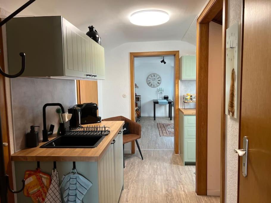 Gemuetliches Apartment Fuer Messe, Job & Kurzurlaub Im Gruenen, Naehe Duesseldorf 梅尔布施 外观 照片