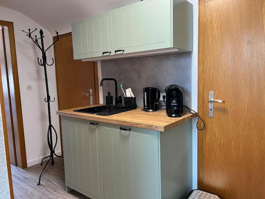 Gemuetliches Apartment Fuer Messe, Job & Kurzurlaub Im Gruenen, Naehe Duesseldorf 梅尔布施 外观 照片