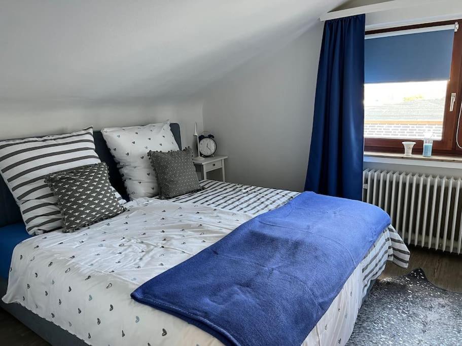 Gemuetliches Apartment Fuer Messe, Job & Kurzurlaub Im Gruenen, Naehe Duesseldorf 梅尔布施 外观 照片
